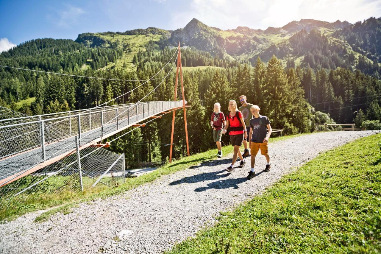 Alpenparks Apartment & Ferienresort Rehrenberg Фихофен Экстерьер фото