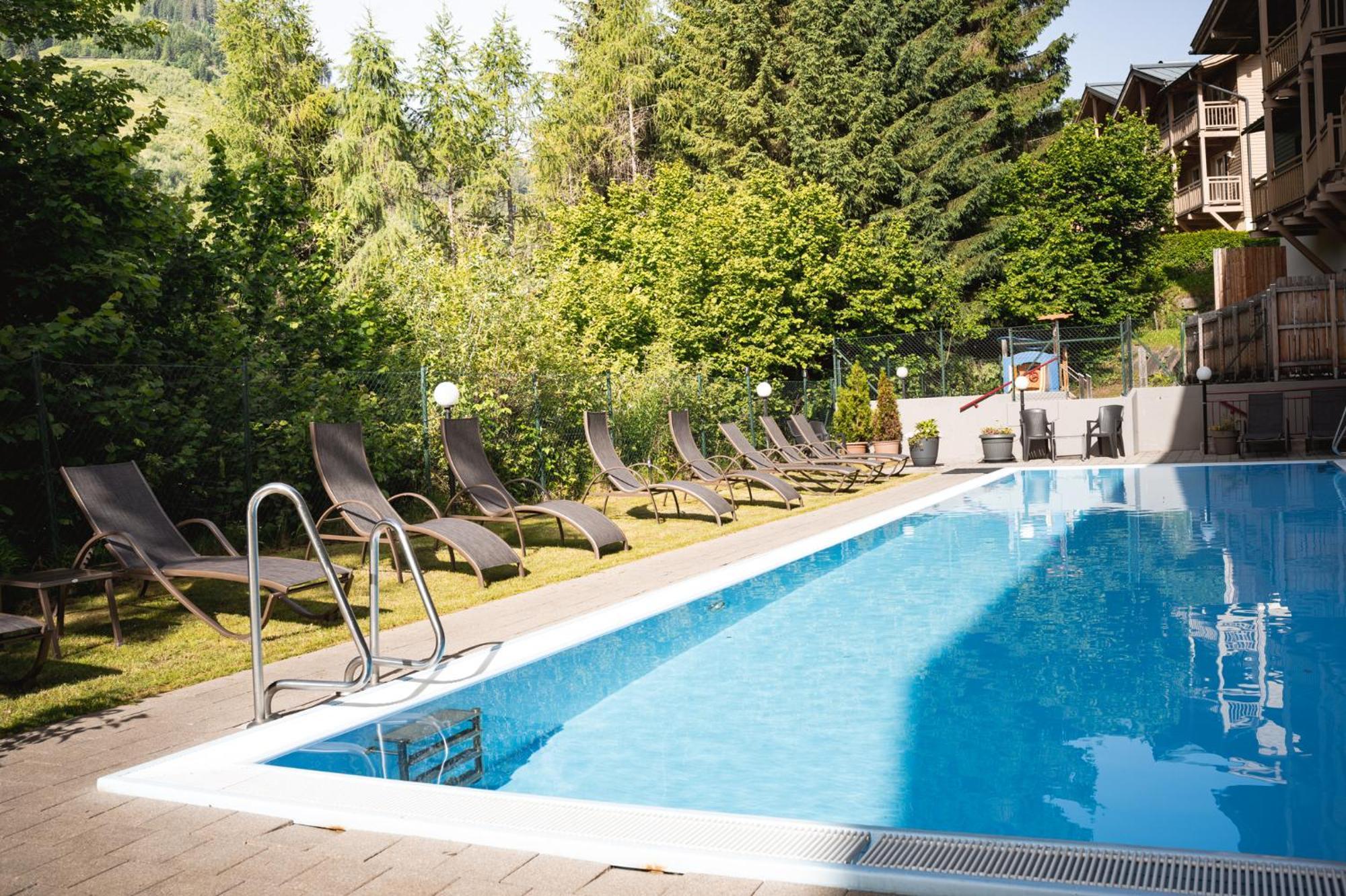 Alpenparks Apartment & Ferienresort Rehrenberg Фихофен Экстерьер фото